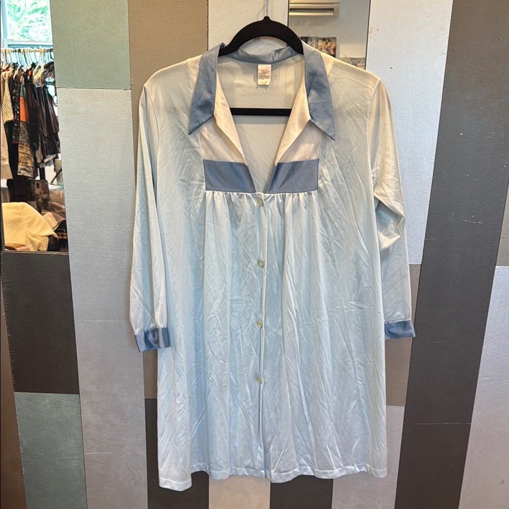Vintage 70s Sears Blue and White Medium Nightgown